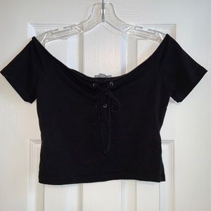 ❗️3 for $20❗️Charlotte Russe Off-Shoulder Crop Top